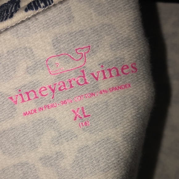 Vineyard Vines Dress - Picture 7 of 7